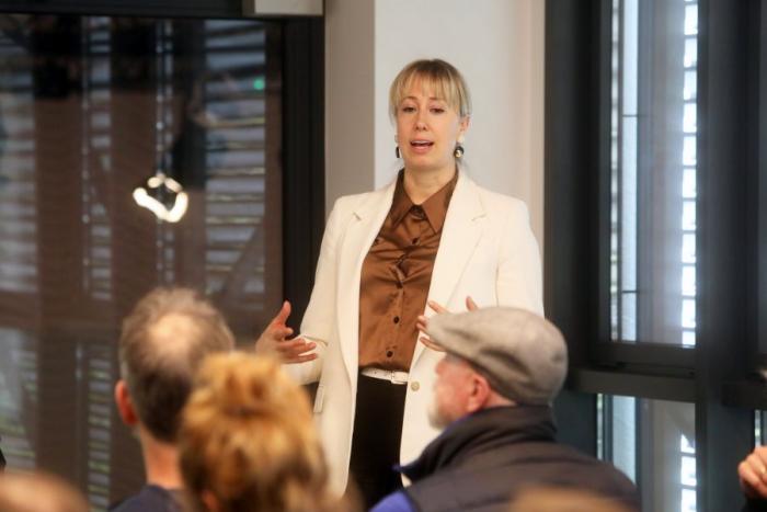 Marie-Christine Ladouceur-Girard, présidente-directrice générale de la Maison de l'innovation sociale, a proposé une master-class sur le Québec.